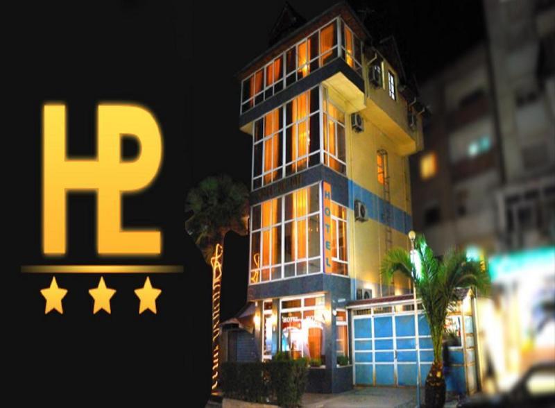 Hotel Pik Loti Tirana Exterior foto